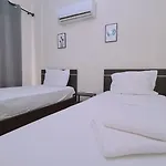 Sea And Salt Panoramic View 拉纳卡