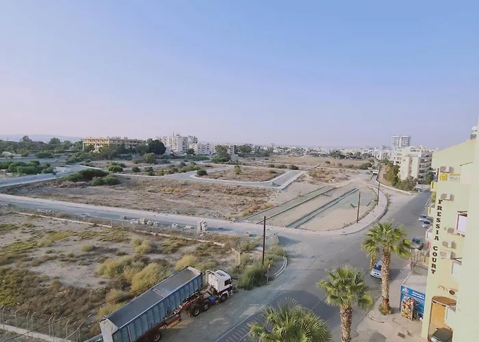 Apartment Sea And Salt Panoramic View Larnaca
